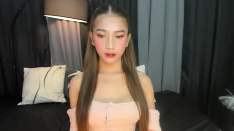 lia online show from January 2025 07:04:02 AM