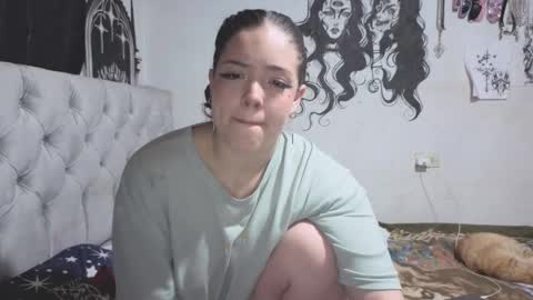 oliviabluee10 online show from February 2026 03:39:01 AM