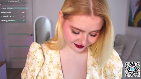 Olivia online show from September 2025 02:11:02 AM