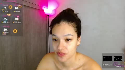 Snapshot of oliviabran_ chatting on June 2026 01:02:01 PM Olivia Bram online show from June 2026 01:02:01 PM