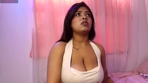 Olivia  online show from February 2026 07:23:02 PM