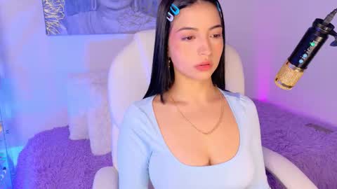 Snapshot of oliviamcneill chatting on February 2026 01:09:01 AM Olivia Mcneill online show from February 2026 01:09:01 AM