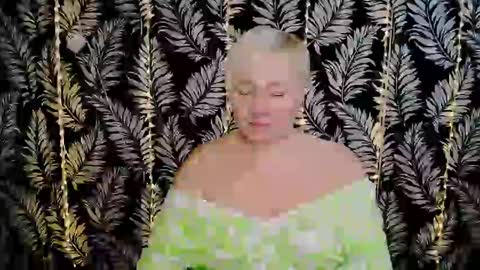 Kelly online show from February 2025 12:16:01 PM