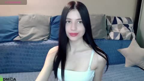 oliviarichi online show from April 2026 09:05:01 AM