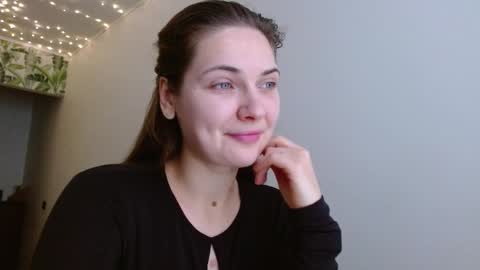 Olivia online show from December 2024 06:18:02 AM