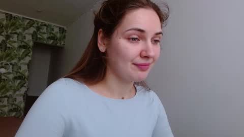 Olivia online show from February 2025 05:32:01 AM