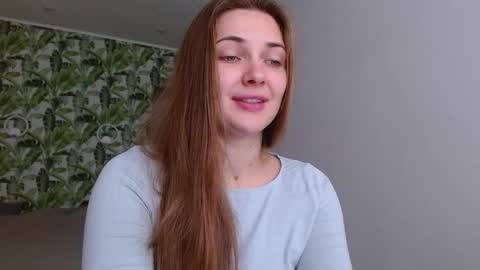 Olivia online show from October 2025 04:48:02 AM