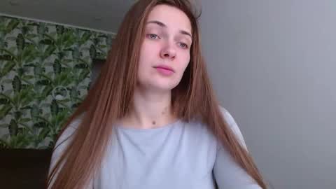 Olivia online show from November 2025 05:43:01 AM