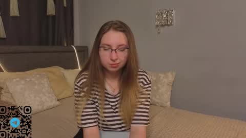 Kylie online show from September 2025 06:31:02 PM