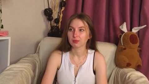 Kylie online show from November 2025 07:25:02 PM