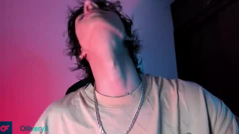     online show from February 2025 03:51:01 AM