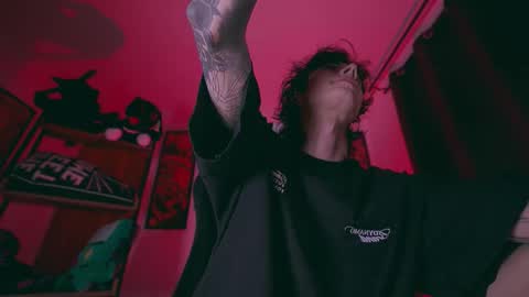     online show from February 2026 02:28:01 AM