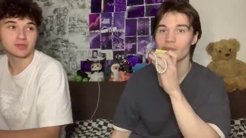 Tony online show from November 2025 06:16:02 AM