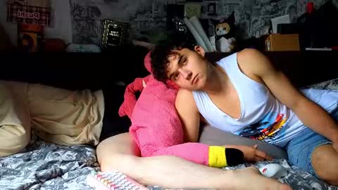 Snapshot of ololkd chatting on June 2026 10:15:01 AM Tony online show from June 2026 10:15:01 AM