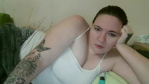 Snapshot of olyafire chatting on January 2025 09:00:02 PM OlyaFire online show from January 2025 09:00:02 PM