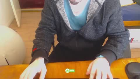 Snapshot of omisoluckyguy chatting on February 2025 12:14:02 PM lucky guy online show from February 2025 12:14:02 PM