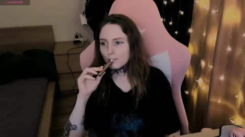 Snapshot of on_yxxx chatting on October 2025 04:51:02 PM on_yxxx online show from October 2025 04:51:02 PM