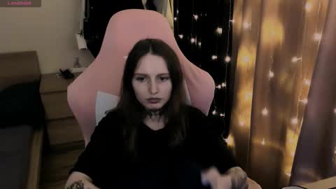 Snapshot of on_yxxx chatting on November 2025 09:06:01 PM on_yxxx online show from November 2025 09:06:01 PM