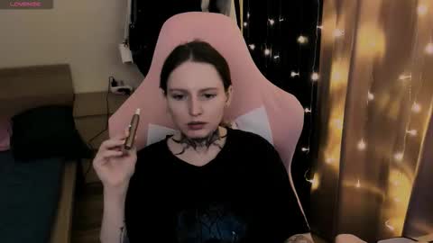 Snapshot of on_yxxx chatting on November 2025 08:30:02 PM on_yxxx online show from November 2025 08:30:02 PM