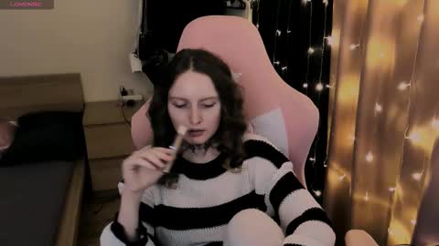 Snapshot of on_yxxx chatting on November 2025 09:14:02 PM on_yxxx online show from November 2025 09:14:02 PM