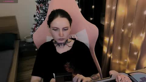 Snapshot of on_yxxx chatting on December 2025 07:31:01 PM on_yxxx online show from December 2025 07:31:01 PM