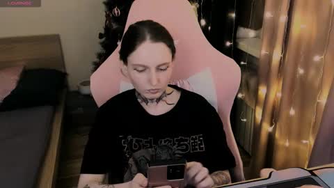 Snapshot of on_yxxx chatting on December 2025 07:32:01 PM on_yxxx online show from December 2025 07:32:01 PM