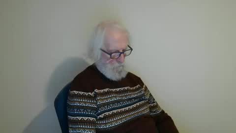 Somewhere over the rainbow online show from February 2025 04:11:01 PM