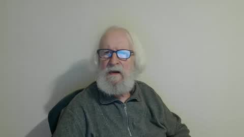 Somewhere over the rainbow online show from February 2025 08:35:02 PM