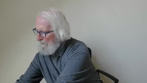 Somewhere over the rainbow online show from February 2025 02:43:02 PM