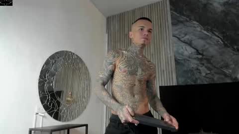     ... online show from October 2025 07:14:02 PM