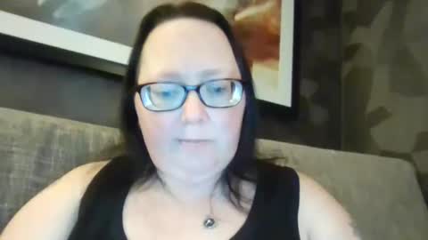 Snapshot of onedaffodil84 chatting on January 2025 10:28:02 PM Pixie online show from January 2025 10:28:02 PM