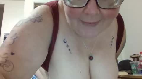 Snapshot of onedaffodil84 chatting on February 2025 06:40:01 AM Pixie online show from February 2025 06:40:01 AM