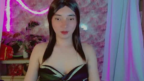 Snapshot of onelesslonelygirl69 chatting on August 2026 05:48:01 PM KLIER online show from August 2026 05:48:01 PM