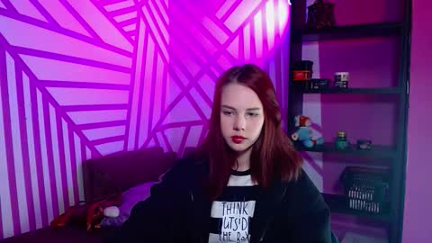 onessandra online show from September 2025 03:50:02 AM