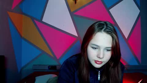 onessandra online show from November 2025 05:40:02 AM