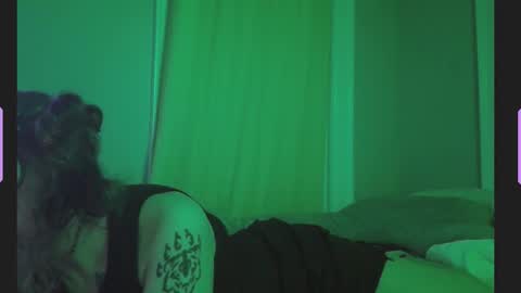 onyx_black666 online show from October 2025 03:07:01 AM