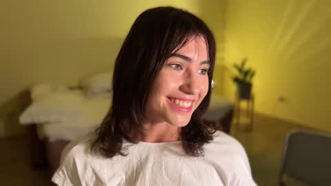 Helen online show from March 2025 06:33:01 PM