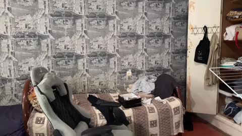 Snapshot of oofcblesssexx chatting on December 2024 08:23:02 AM bless god online show from December 2024 08:23:02 AM