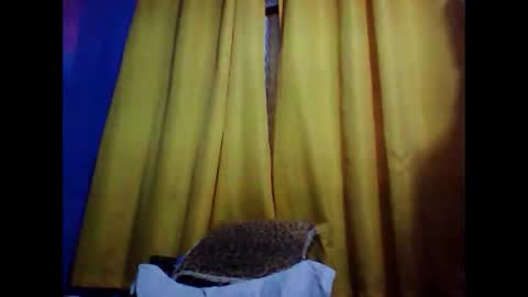 Snapshot of opree_pirocudo chatting on May 2026 06:43:02 AM Opree online show from May 2026 06:43:02 AM