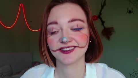 Melani  online show from October 2025 10:50:01 AM