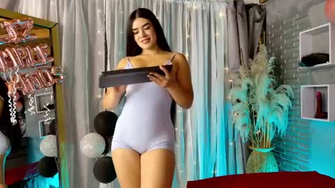 Oriana online show from August 2026 12:25:01 PM