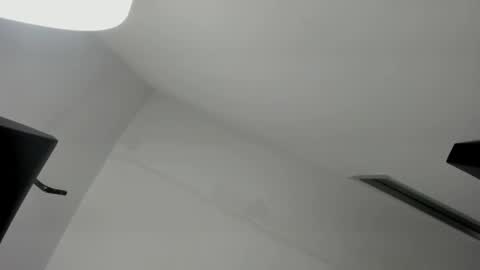 Miss Guzman  online show from September 2025 10:02:01 PM