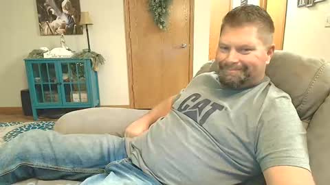 Snapshot of originalhempfarmer chatting on December 2024 04:28:02 AM Originalhempfarmer online show from December 2024 04:28:02 AM