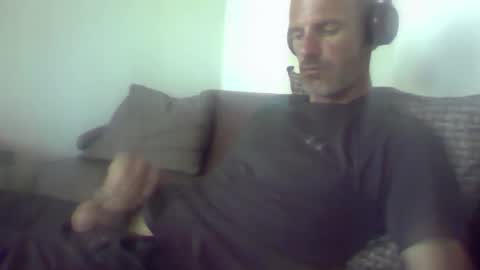 Snapshot of orwel09 chatting on April 2026 03:09:01 PM orwel09 online show from April 2026 03:09:01 PM