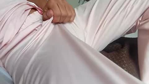 osarito3x online show from February 2026 12:32:01 PM