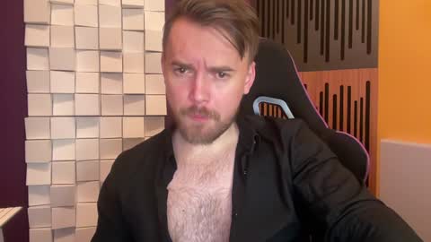 Oscar Steel Savage online show from January 2025 10:53:02 PM