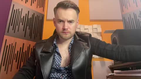 Oscar Steel Savage online show from February 2025 01:27:02 AM