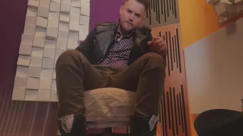 Oscar Steel Savage online show from March 2025 08:35:02 PM