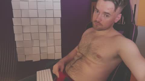 Oscar Steel Savage online show from March 2025 03:45:01 AM