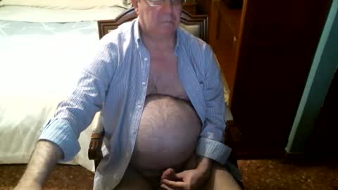 Oscar online show from December 2025 04:35:02 PM